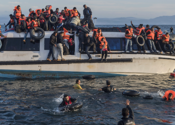 İspanya, son iki günde Fas’tan gelen 8 bin göçmenden 5 bin 600’ünü geri gönderdi