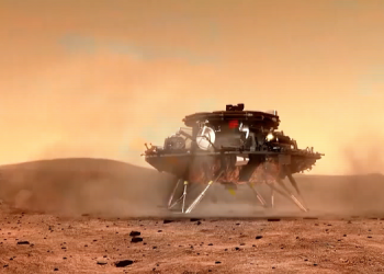 ÇHC’nin Mars keşif aracı Zhurong, Kızıl Gezegen’e ilk ayak izini bıraktı