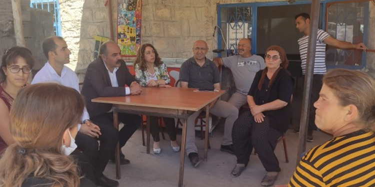 Öztürk: Bizi ayakta tutan Seyid Rıza’nın mirasıdır Öztürk: Bizi ayakta tutan Seyid Rıza’nın mirasıdır