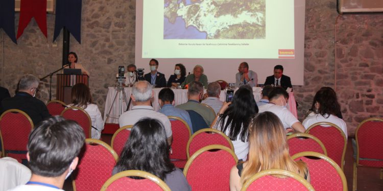 İzmir halkı: Yarımada’ya rant istemiyoruz