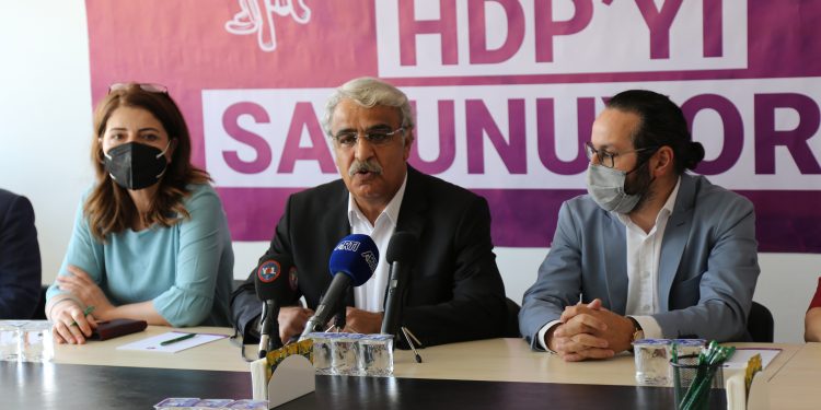 Sancar: HDP binalardan ibaret değil, kökleri çok derinlerde
