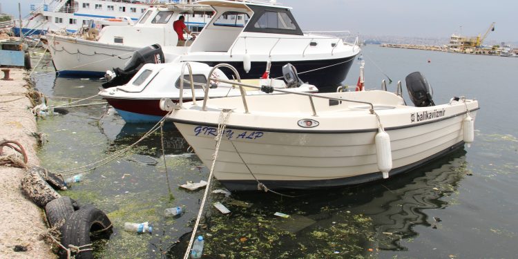 Zor günler geçiren balıkçılardan destek talebi
