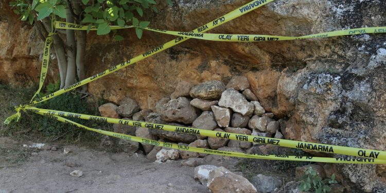 Mağarada bulunan kemiklerin incelemesi bir yıldır sonuçlanmadı