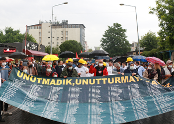 Soma Davası ‘Adalet’ sloganıyla başladı