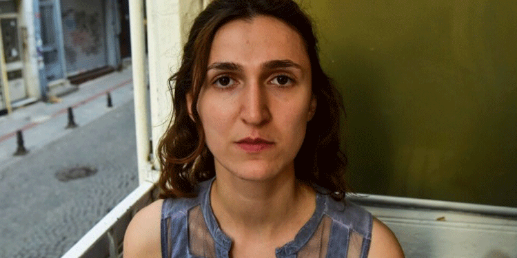 Ev baskınında tecavüz tehdidi Ev baskınında tecavüz tehdidi