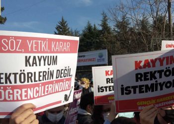 Çadır kuran Boğaziçi Üniversitesi öğrencileri kampüsten çıkarıldı