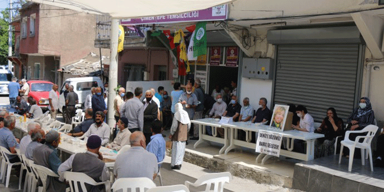 Deniz Poyraz taziyesi sona erdi Deniz Poyraz taziyesi sona erdi