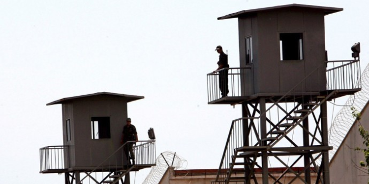 Siyasi parti temsilcilerinden ‘Tutukluların direnişini büyütme’ çağrısı Siyasi parti temsilcilerinden ‘Tutukluların direnişini büyütme’ çağrısı