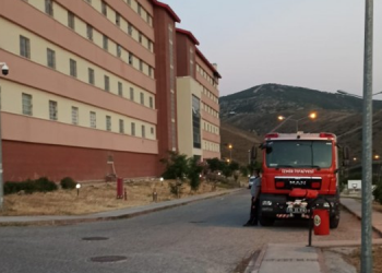 GGM’deki yangın ardından mültecilerle görüşülmesine izin verilmiyor