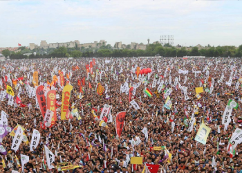 İzmir Emek ve Demokrasi Güçleri’nden miting çağrısı: Demokrasiye bir nefes de siz olun