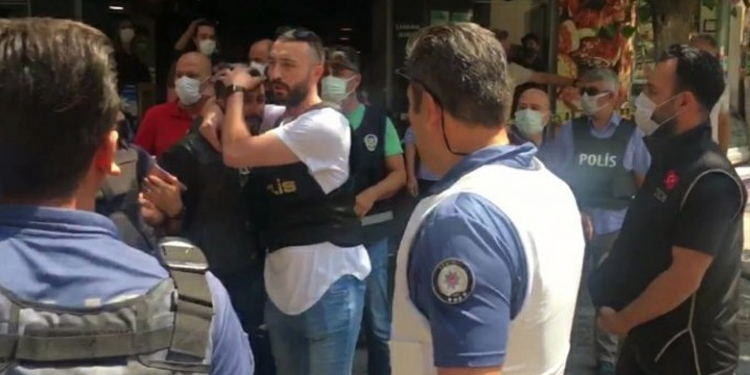 71 barodan HDP’ye yönelik saldırıya ortak tepki: Sorumlular ortaya çıkarılsın 71 barodan HDP’ye yönelik saldırıya ortak tepki: Sorumlular ortaya çıkarılsın