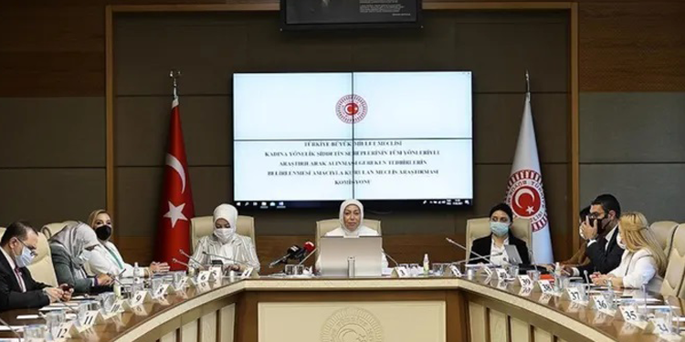 HDP Kadına Yönelik Şiddetin Araştırılması Komisyonu’ndan çekildi HDP Kadına Yönelik Şiddetin Araştırılması Komisyonu’ndan çekildi