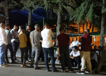 İHD’den ırkçı saldırıya uğrayan aileye ziyaret