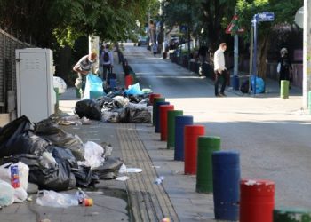 Çankaya’da temizlik işçileri iş bıraktı