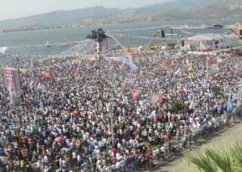‘Demokrasiye nefes için Gündoğdu’ya akalım’