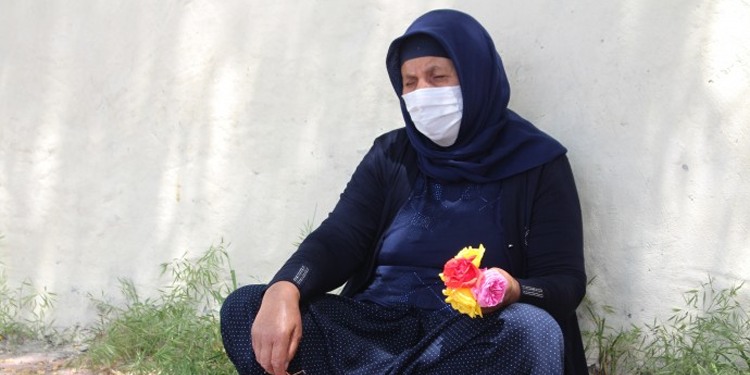 Emine Şenyaşar: Bize bayram yok Emine Şenyaşar: Bize bayram yok