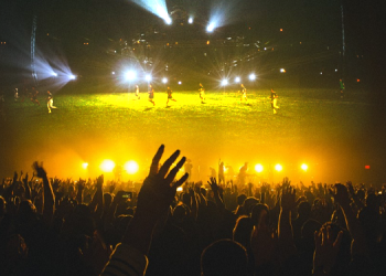 Konser, sinema, maç biletine aşı şartı gündemde