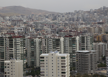 Urfa’da hastane arazisi konut alanına çevrildi