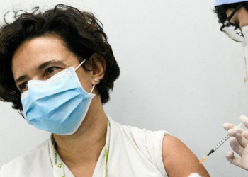 Kovid-19 geçirenler tek doz aşı olacak