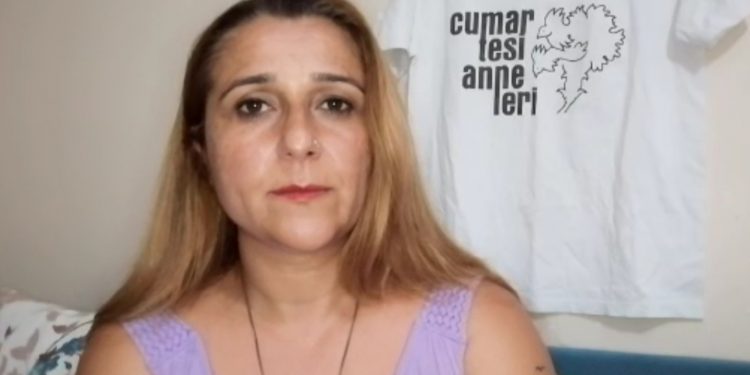 Cumartesi Anneleri: Bizi değil sevdiklerimizi kaybedenleri yargılayın Cumartesi Anneleri: Bizi değil sevdiklerimizi kaybedenleri yargılayın