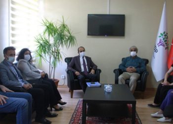 KESK’ten TİS görüşmeleri öncesi HDP’ye ziyaret