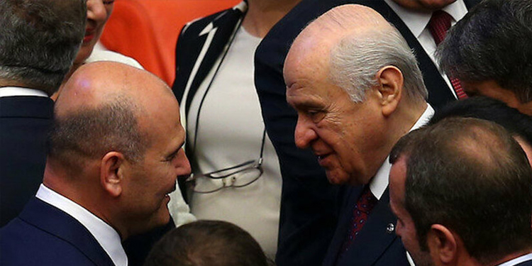 Soylu: Bahçeli’ye minnet duyuyorum Soylu: Bahçeli’ye minnet duyuyorum