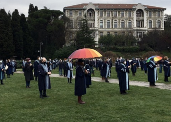 Akademisyen Ekim: Boğaziçi’nin yanında olmak Türkiye’nin nabzını yoklamaktır