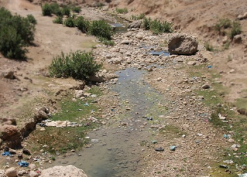 Kuraklık bir dereyi daha kuruttu