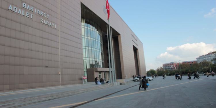 Ağırlaştırılmış müebbetle yargılanan sanığa 8 yıl ceza Ağırlaştırılmış müebbetle yargılanan sanığa 8 yıl ceza