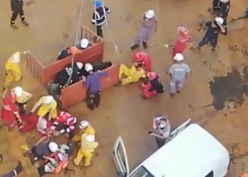 Tuzla’da zehirlenen işçileri kurtarma seferberliği