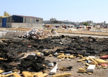 Kaçak plastik işletmeleri zehir saçıyor, belediye izliyor