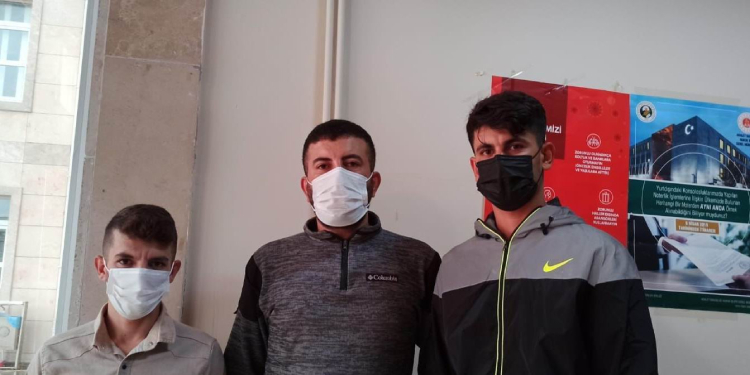 Düzce’de Kürt işçilere saldırı Düzce’de Kürt işçilere saldırı