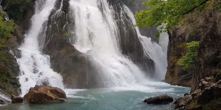 Uçansu ve Alara Çayı müjdesi; bakanlık 3 HES’i iptal etti Uçansu ve Alara Çayı müjdesi; bakanlık 3 HES’i iptal etti