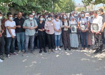 Apê Musa katledildiği sokakta anılıyor