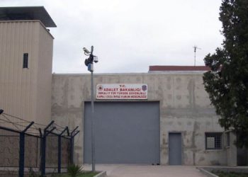 Yeşil Sol Parti’nden önerge: Tecrit yerinde incelensin
