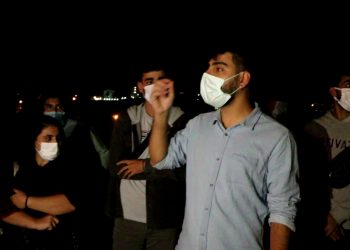 Barınma sorunu yaşayan öğrenciler: Yetkililer suç işliyor