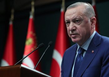 Erdoğan’dan öğrencilere ilişkin açıklama: Yalan söylüyorsunuz