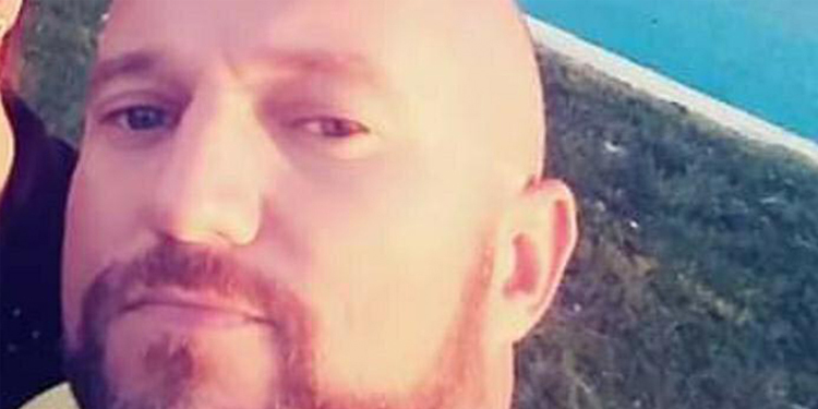 İki çocuğuna cinsel tacizde bulunan erkek tutuklandı İki çocuğuna cinsel tacizde bulunan erkek tutuklandı