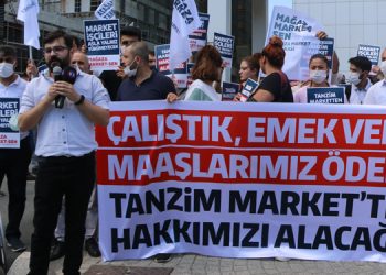 İşten çıkarılan çalışanlar alacaklarını istedi