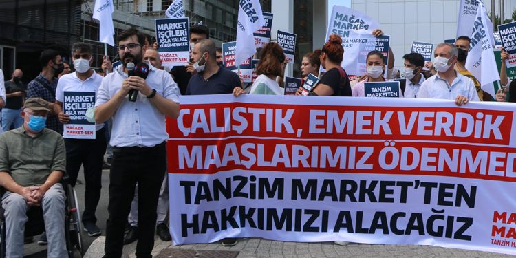 İşten çıkarılan çalışanlar alacaklarını istedi İşten çıkarılan çalışanlar alacaklarını istedi