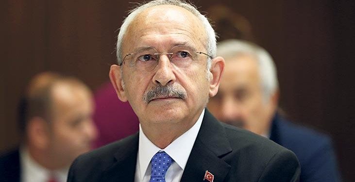 Kılıçdaroğlu: Hakkı yenmiş gençlerle görüşmeye devam ediyorum, gece uzun Kılıçdaroğlu: Hakkı yenmiş gençlerle görüşmeye devam ediyorum, gece uzun