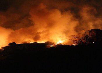 Ankara’da çıkan yangında 8 ev kül oldu