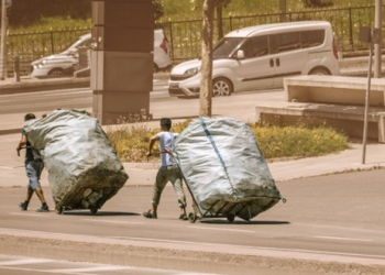 Ankara’da atık kağıt işçilerine gözaltı