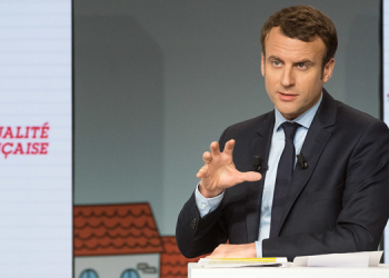 Malili aktivistten Macron’a yanıt: Afrikalılar olmasaydı bugün Fransa olmazdı