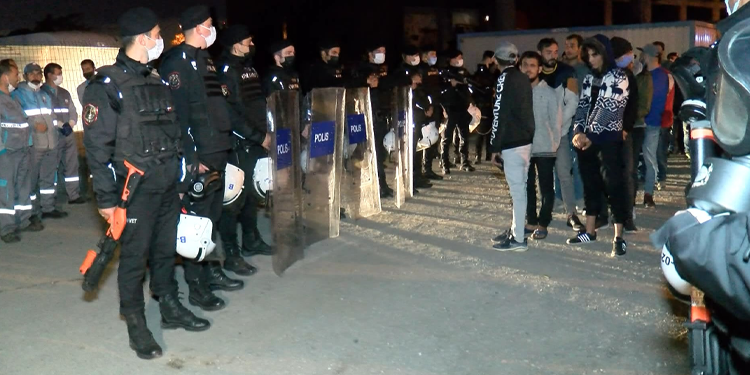 Kağıt toplayıcılarına operasyon Kağıt toplayıcılarına operasyon