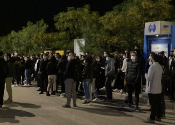 Öğrencilerden zehirlenme vakalarına karşı eylem