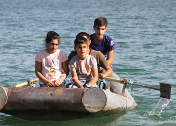 Okul yolunda tehlikeli yolculuk