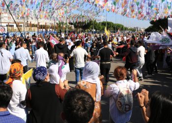 Antalya’da ‘Demokrasiye Çağrı’ mitingi