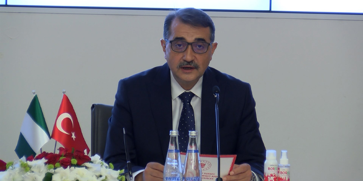 Bakan Dönmez’den doğalgaz fiyatlarıyla ilgili açıklama Bakan Dönmez’den doğalgaz fiyatlarıyla ilgili açıklama