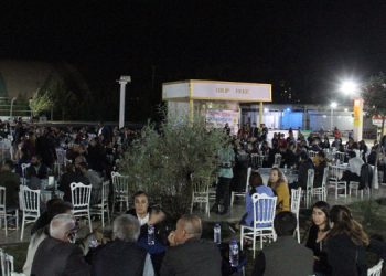 Diyarbakır’da Dünya Öğretmenler Günü’nde dayanışma gecesi